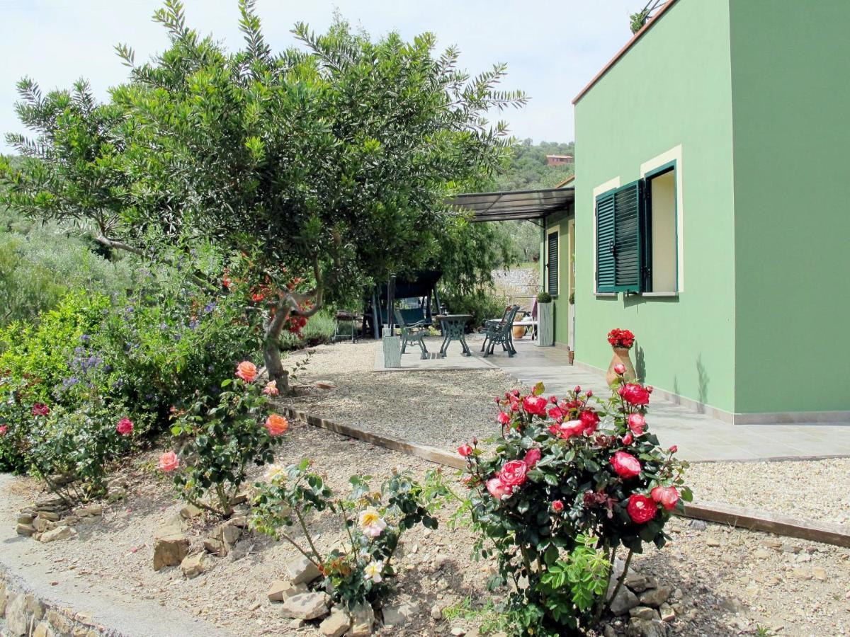 Holiday Home Rosa By Interhome Civezza Bagian luar foto