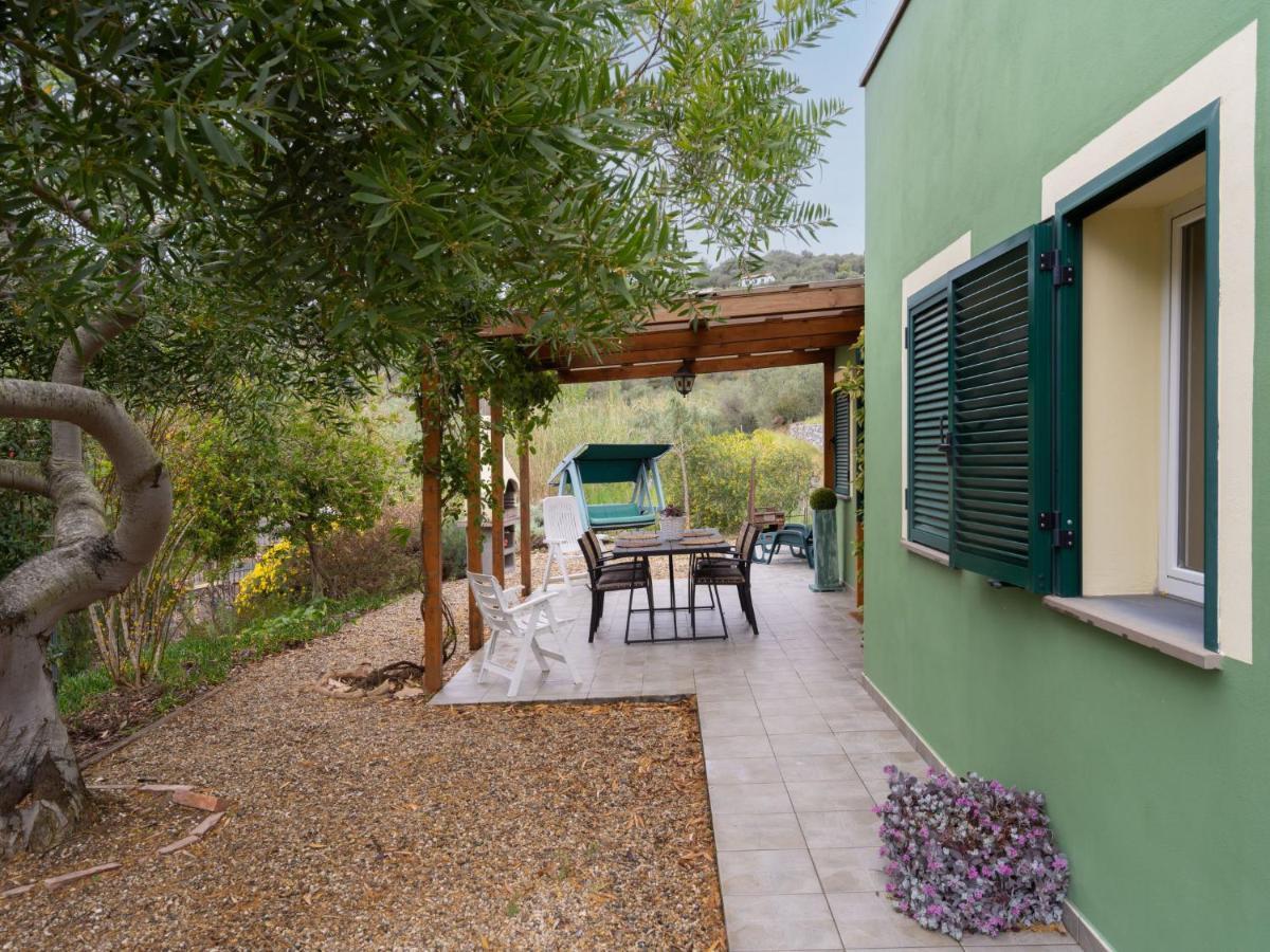 Holiday Home Rosa By Interhome Civezza Bagian luar foto